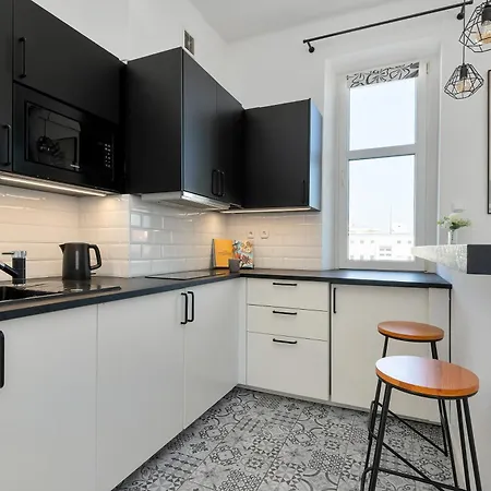 Kompaktowy W Centrum Blisko Plazy Miejskiej By Renters Апартаменты Гдыня