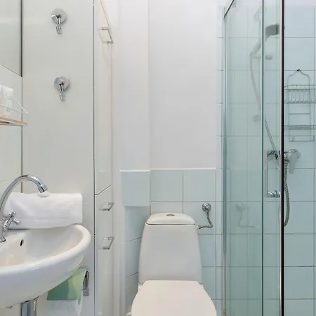 Kompaktowy W Centrum Blisko Plazy Miejskiej By Renters *